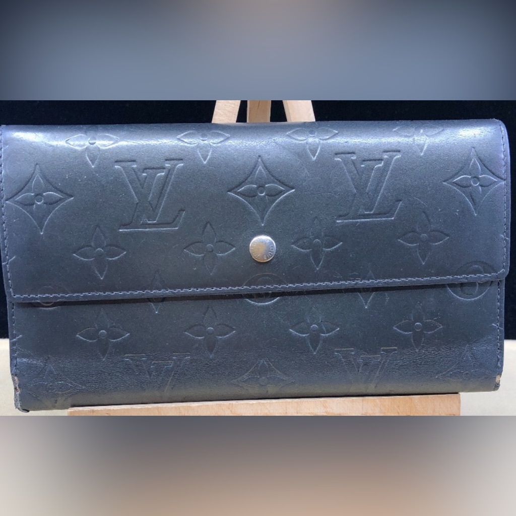 Louis Vuitton Matte Vernis Trifold Wallet